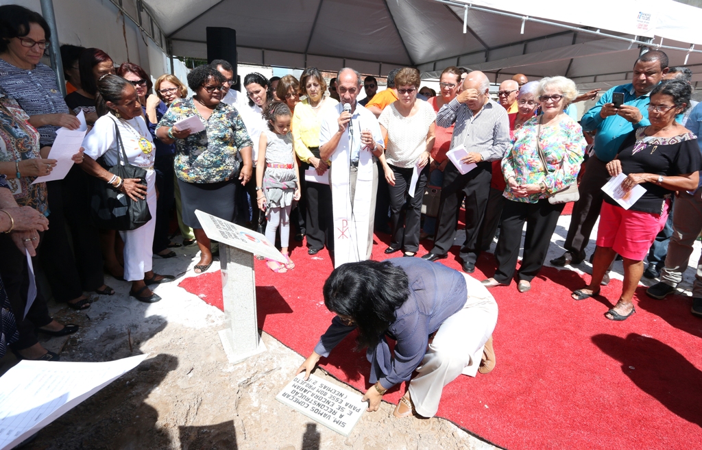 Lançamento da Pedra Fundamental da Nova Casa de Apoio Anna Garcez/ Arquivo Institucional/ Junho de 2016